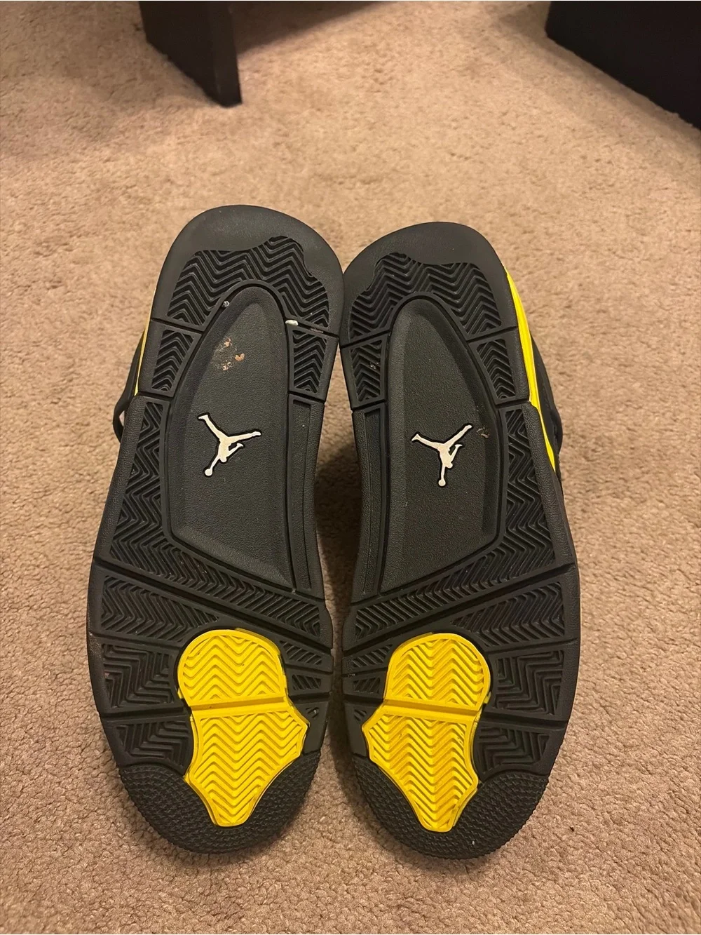 Jordan Men’s Black and Yellow Retro Basketball Sneakers